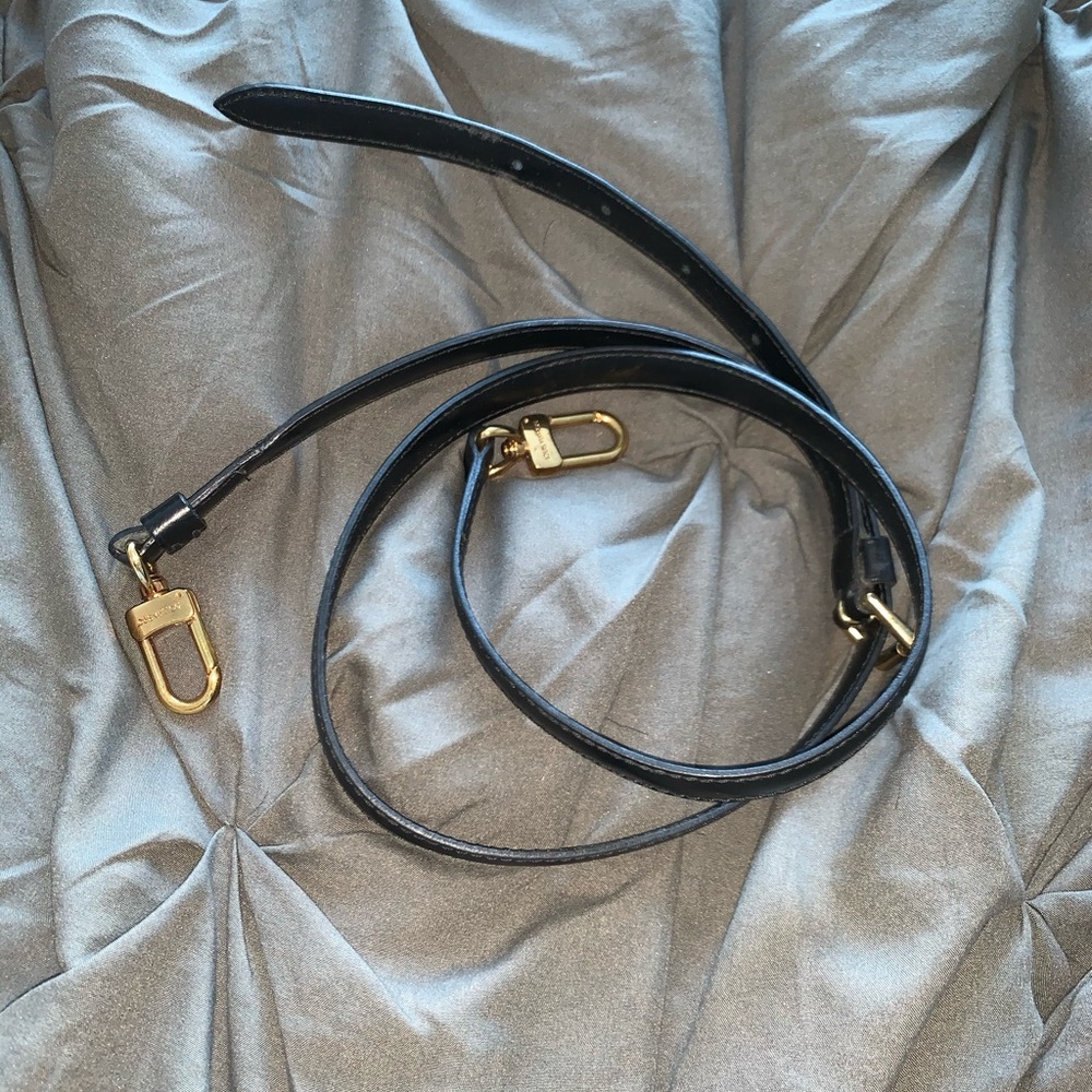 Authentic Louis Vuitton Strap Black